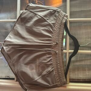 ALO Yoga Tan Athletic Shorts